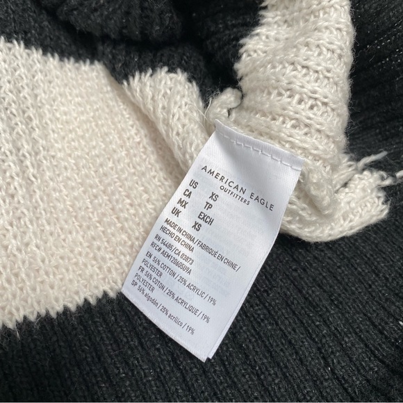 American Eagle Black and White Rugby Sweater - Picture 6 of 12